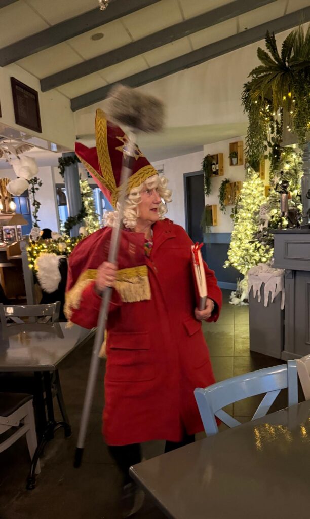 PHOTO-2025-12-02-19-32-42 18