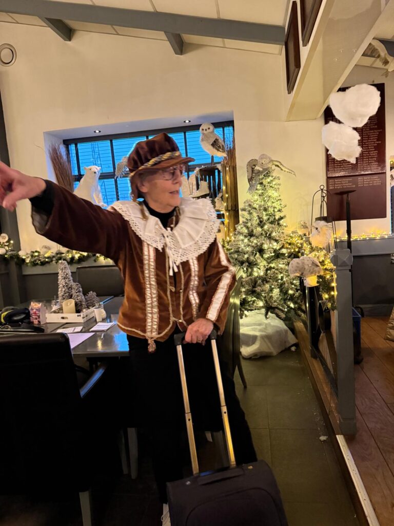 PHOTO-2025-12-02-19-32-42 20